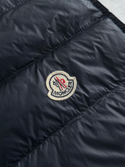 Moncler Gui Down fill Zip Up Gilet (XL)