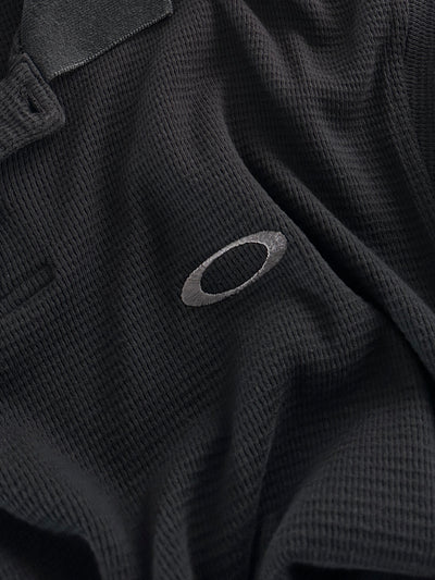00's Oakley Embroidered Eclipse Waffle Polo Shirt (XL)