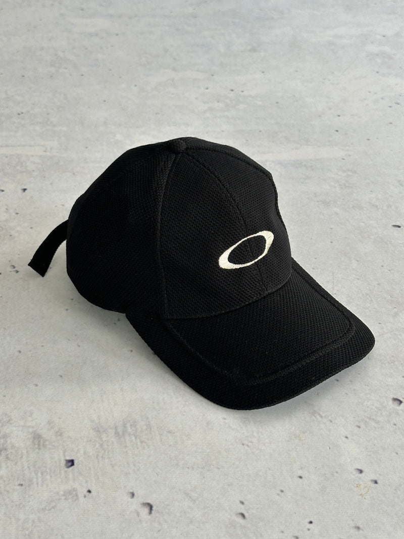 00's Oakley XZY Optics centre logo Cap (One Size)