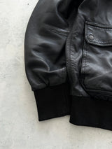 Blouson aviateur en cuir Levi's vintage avec fermeture éclair (M)