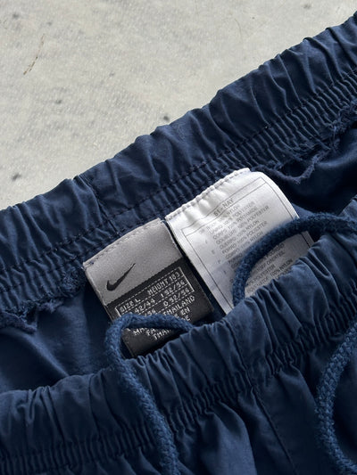 Nike Embroidered Swoosh Shorts (L)