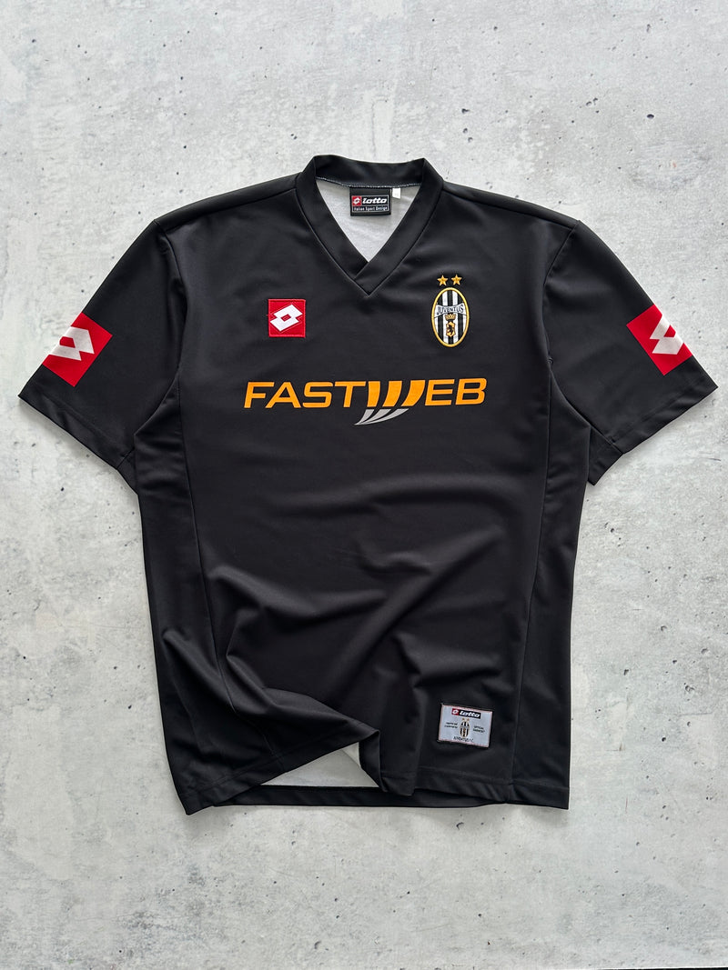 2001/02 Juventus Lotto Away Shirt (XL)