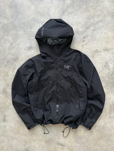 Arc'teryx Beta Gore-tex Zip Up Hooded Jacket (XS)