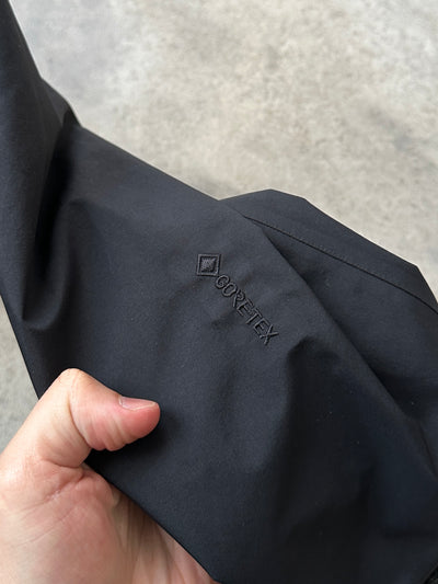 Arc'teryx Beta Gore-tex Zip Up Hooded Jacket (XS)