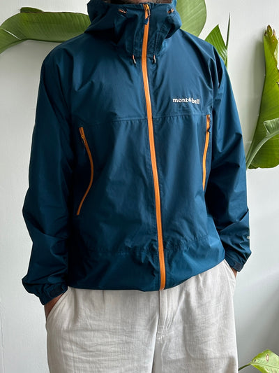 Mont Bell Gore-Tex Zip Up Hooded Jacket (L)