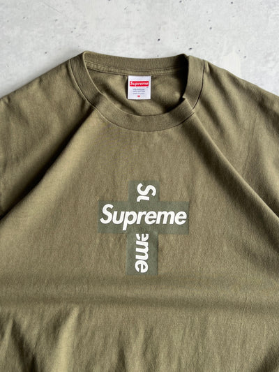 Supreme cross box logo T shirt (M)