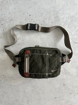 Nike Swoosh Crossbody / Sling Bag (One Size)