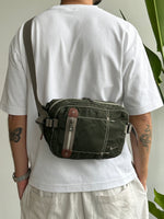 Nike Swoosh Crossbody / Sling Bag (One Size)