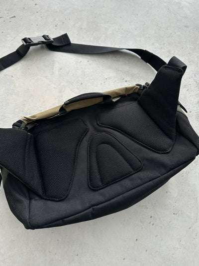 90's Nike Swoosh tech Crossbody / Sling Bag (One Size)