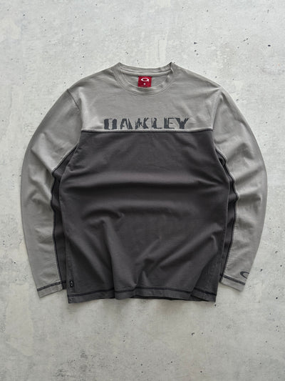 90's Oakley Two Tone Spell Out Long Sleeve T Shirt (S)