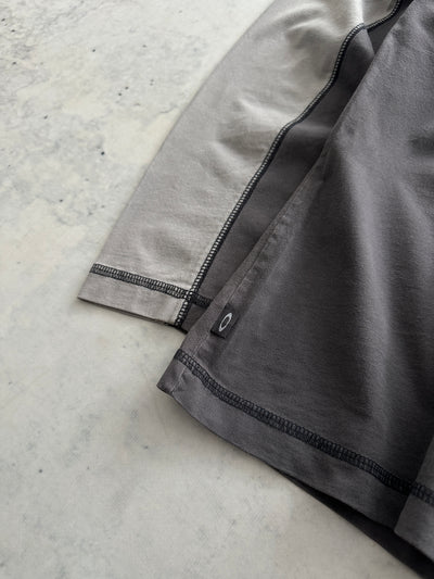 90's Oakley Two Tone Spell Out Long Sleeve T Shirt (S)