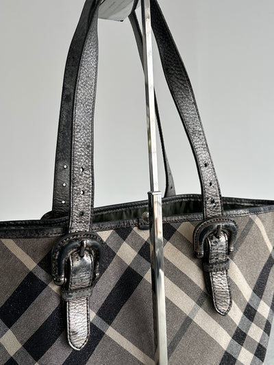 Burberry Shimmer Nova Check Byron Tote Bag (One Size)