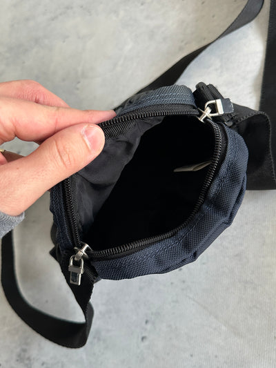 90's Nike Swoosh Pouch / Crossbody Bag (One Size)