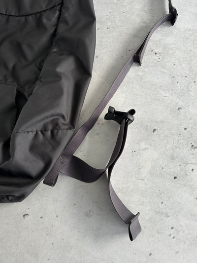 Arc'teryx Cierzo 28L ultra lightweight Hiking Backpack (One Size)