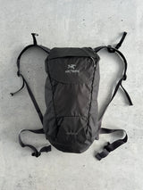Arc'teryx Cierzo 28L ultra lightweight Hiking Backpack (One Size)