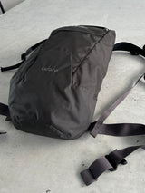 Arc'teryx Cierzo 28L ultra lightweight Hiking Backpack (One Size)