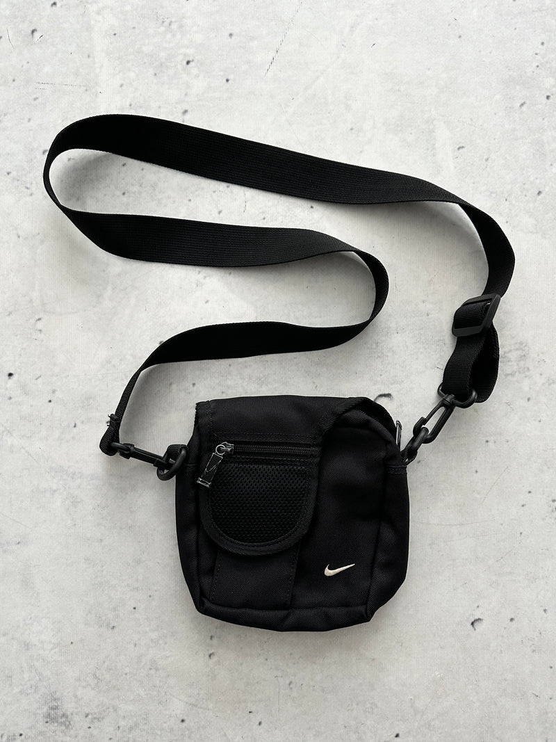 90's Nike Swoosh Pouch / Crossbody Bag (One Size)