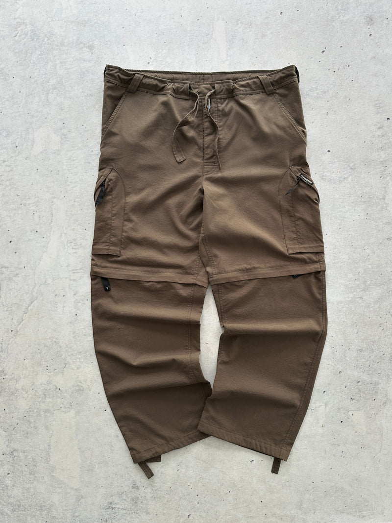 00's Nike ACG 2 in 1 Baggy Shorts / Pants (XXL)
