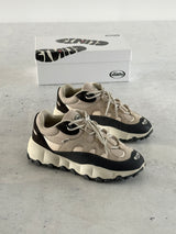 Clints Inc TRL snow footprint Trainers (UK 8)
