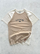 00's Nike Athletic T Shirt (Women's L)