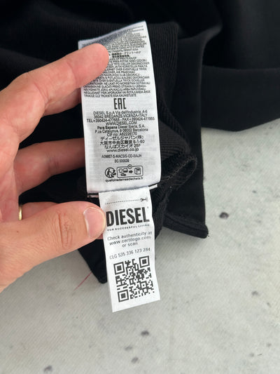 Brand new Diesel Metal Emblem Crewneck Sweatshirt (L)