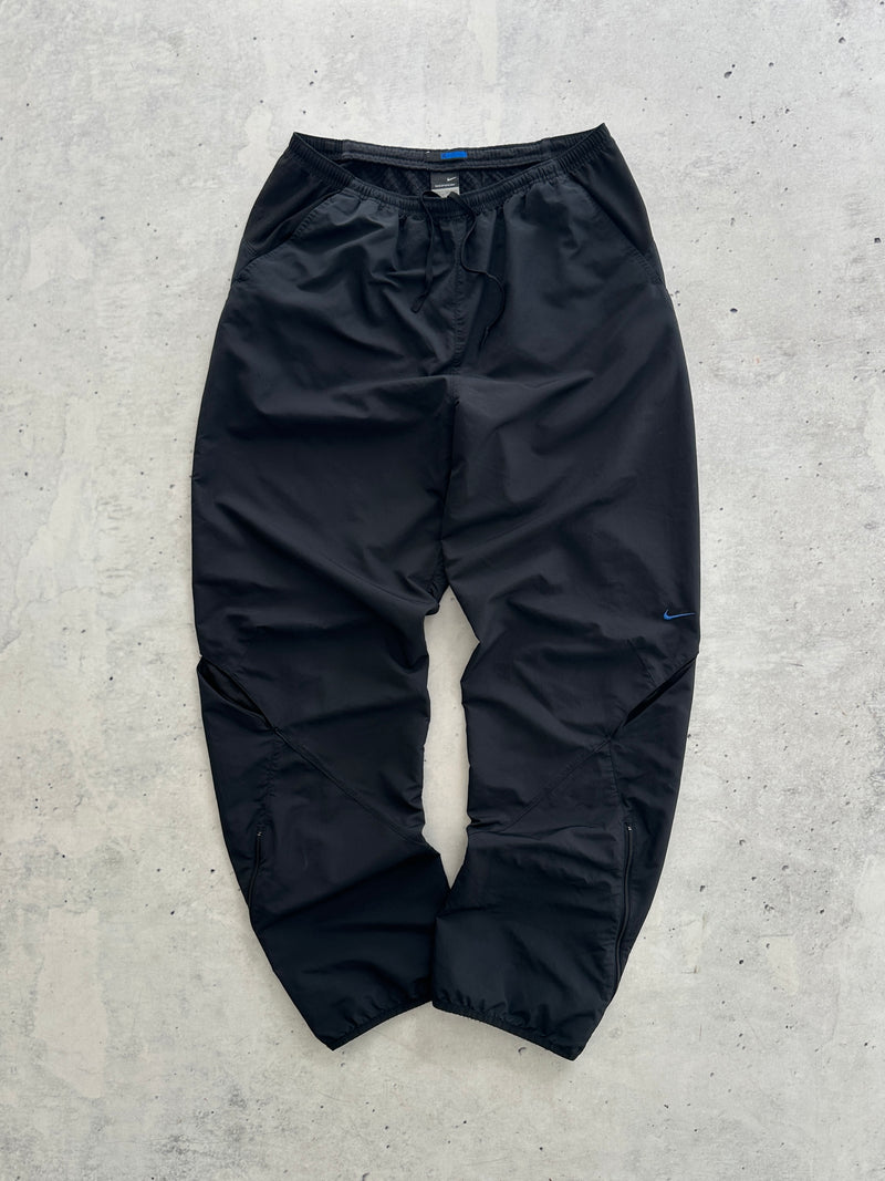 00's Nike Swoosh mesh vent panelled baggy Track Pants (L)