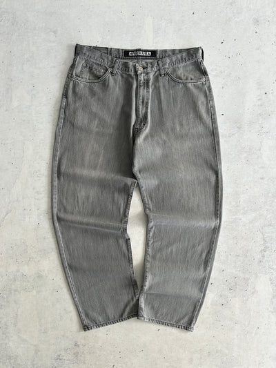 90's Avirex USA embroidered baggy Denim Jeans (W38 x L32)