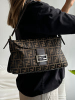 Vintage Fendi Baguette Cloth Shoulder Bag (One Size)