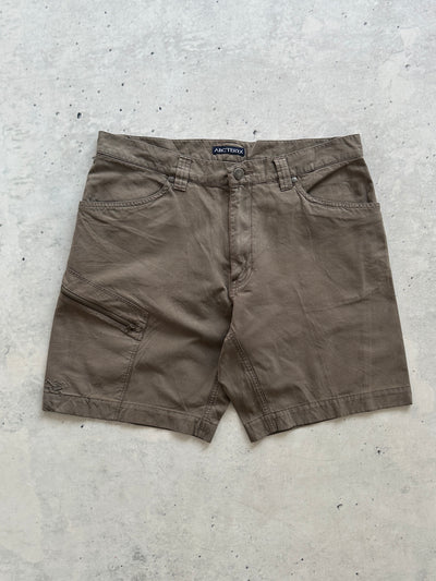 90's Arc'teryx heavyweight canvas Shorts (S)
