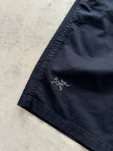Arc'teryx canvas utility Shorts (W34)