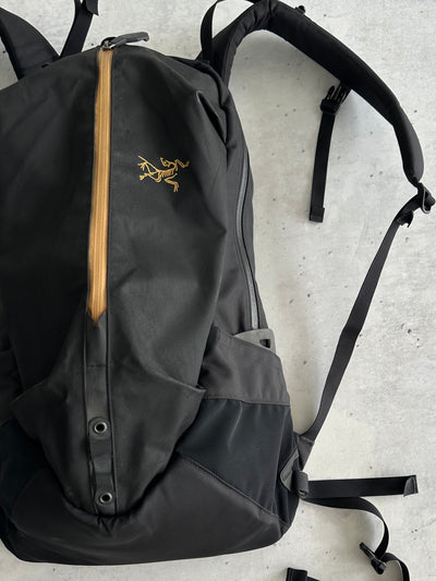 Arc'teryx arro 22 backpack (One Size)