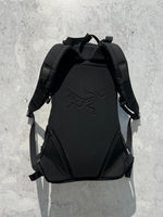 Arc'teryx Arro 22 L backpack (one size)