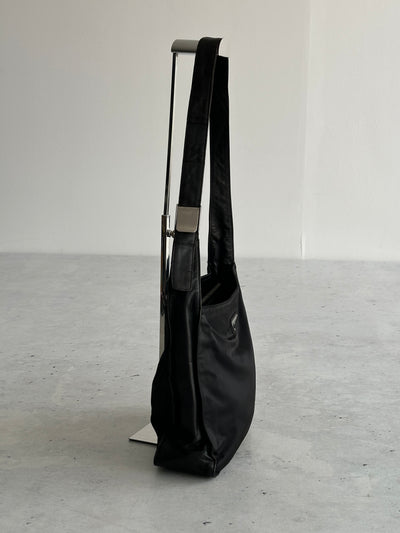 00's Prada Nylon Leather strap Bag (One Size)