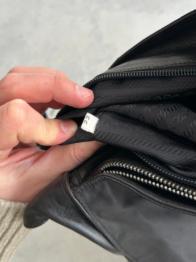 00's Prada Nylon Leather strap Bag (One Size)