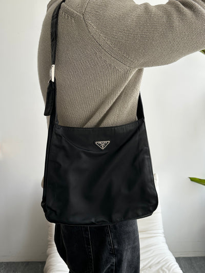 00's Prada Nylon Leather strap Bag (One Size)