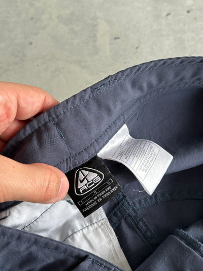 Nike ACG Baggy Shorts (L)
