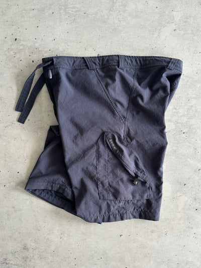 Nike ACG Baggy Shorts (L)