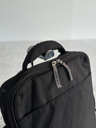 Oakley Vertical Messenger Bag (One Size)