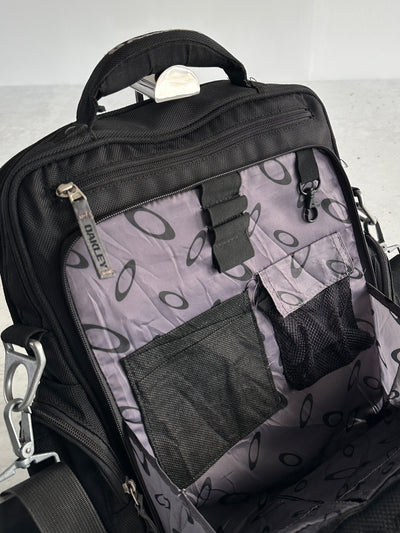 Oakley Vertical Messenger Bag (One Size)