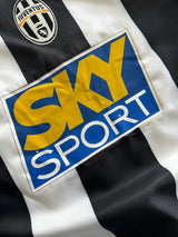 2004/05 Juventus Nike Home Shirt (L)