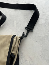 Nike ACG 2 Way convertible Messenger / Crossbody Bag (One Size)