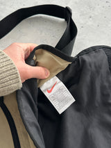 Nike ACG 2 Way convertible Messenger / Crossbody Bag (One Size)