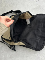 Nike ACG 2 Way convertible Messenger / Crossbody Bag (One Size)