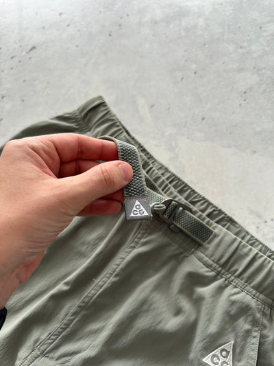 Nike ACG belted utility Pants (M)