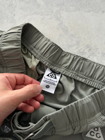 Nike ACG belted utility Pants (M)