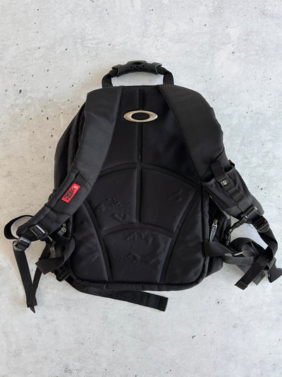 90's Oakley Tactical Backpack (One Size)