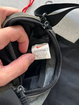 2002 Nike Mesh tech Shoulder Bag (One Size)