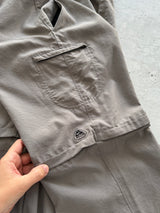 00's Nike ACG 2 In 1 Shorts / Pants (M)