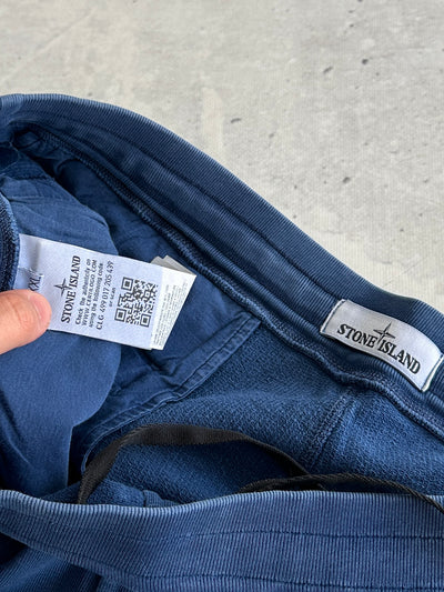 SS/16 Stone Island Garment dyed Bermuda cargo Sweat Shorts (XXL)
