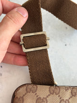 Vintage Gucci GG Canvas Messenger / Crossbody Bag (One Size)